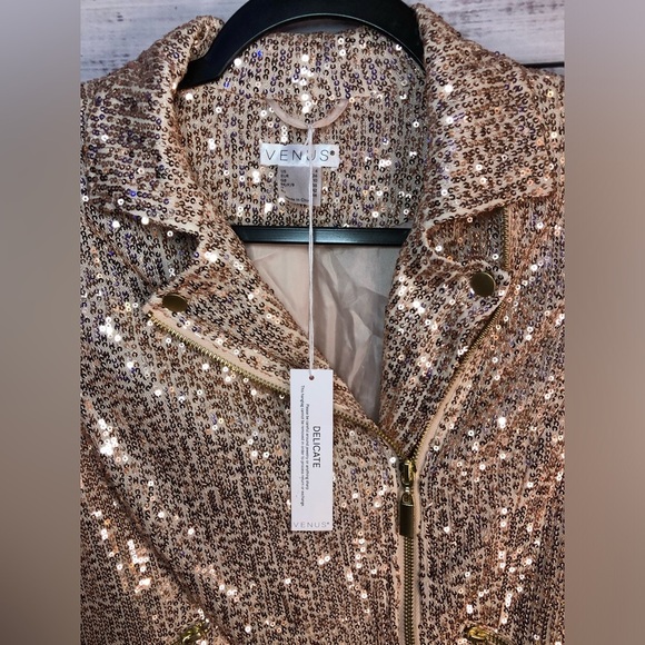 Sequin All Over Pink Crop Blazer - Picture 2 of 16